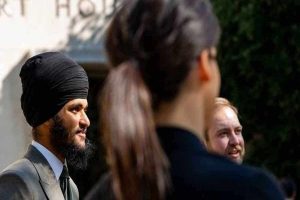 Sikh trio fights to keep turban, beard at US Marine boot camp