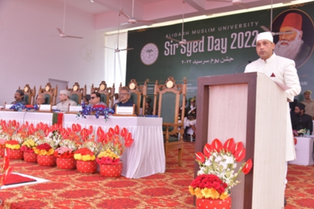 205th Sir Syed Day returns in meatspace post Covid with traditional gaiety