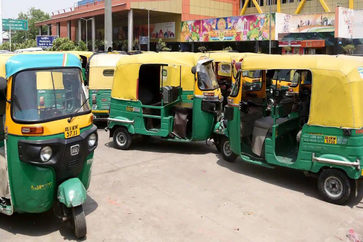 Autorickshaw app launched in Delhi to improve metro connectivity