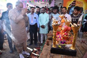 Chhattisgarh CM celebrates tribal culture of Gaura-Gauri Puja in Bhilai