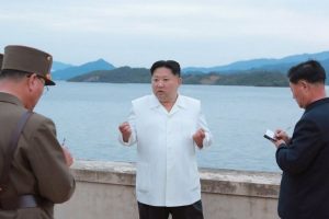 Kim Jong-un inspects training of tactical nuke weapon units