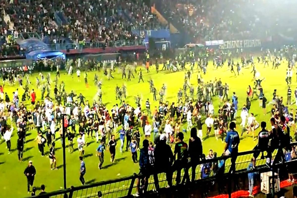 Stampede, football match, Indonesia