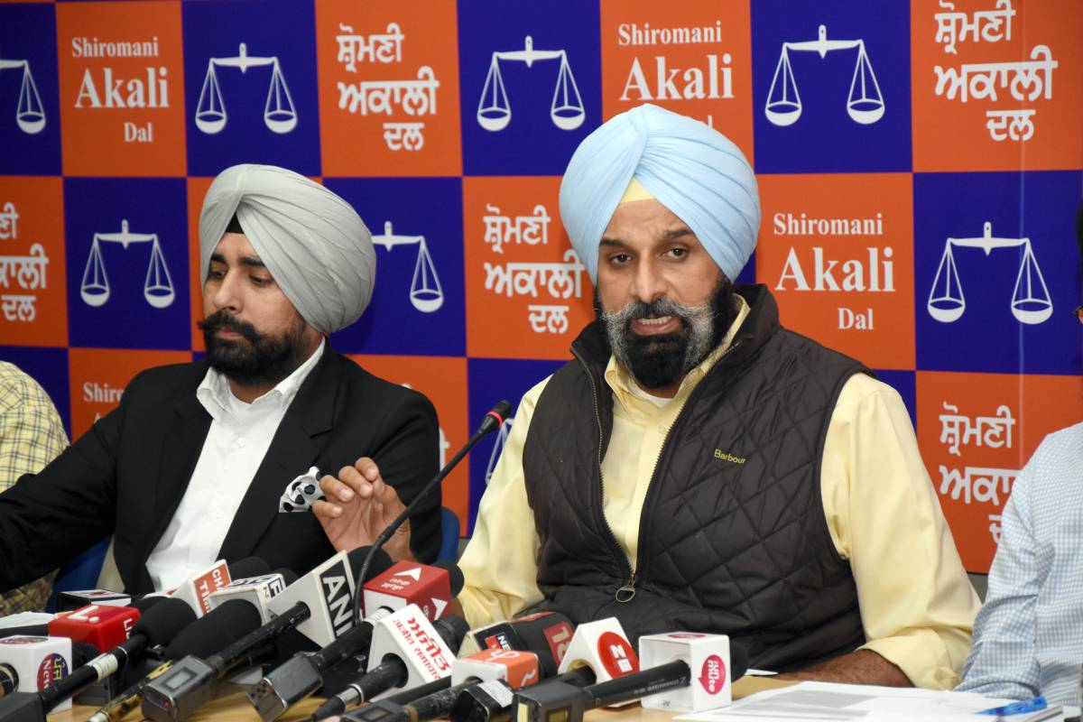 SAD alleges collapse of law & order in Punjab, demands CM’s scalp