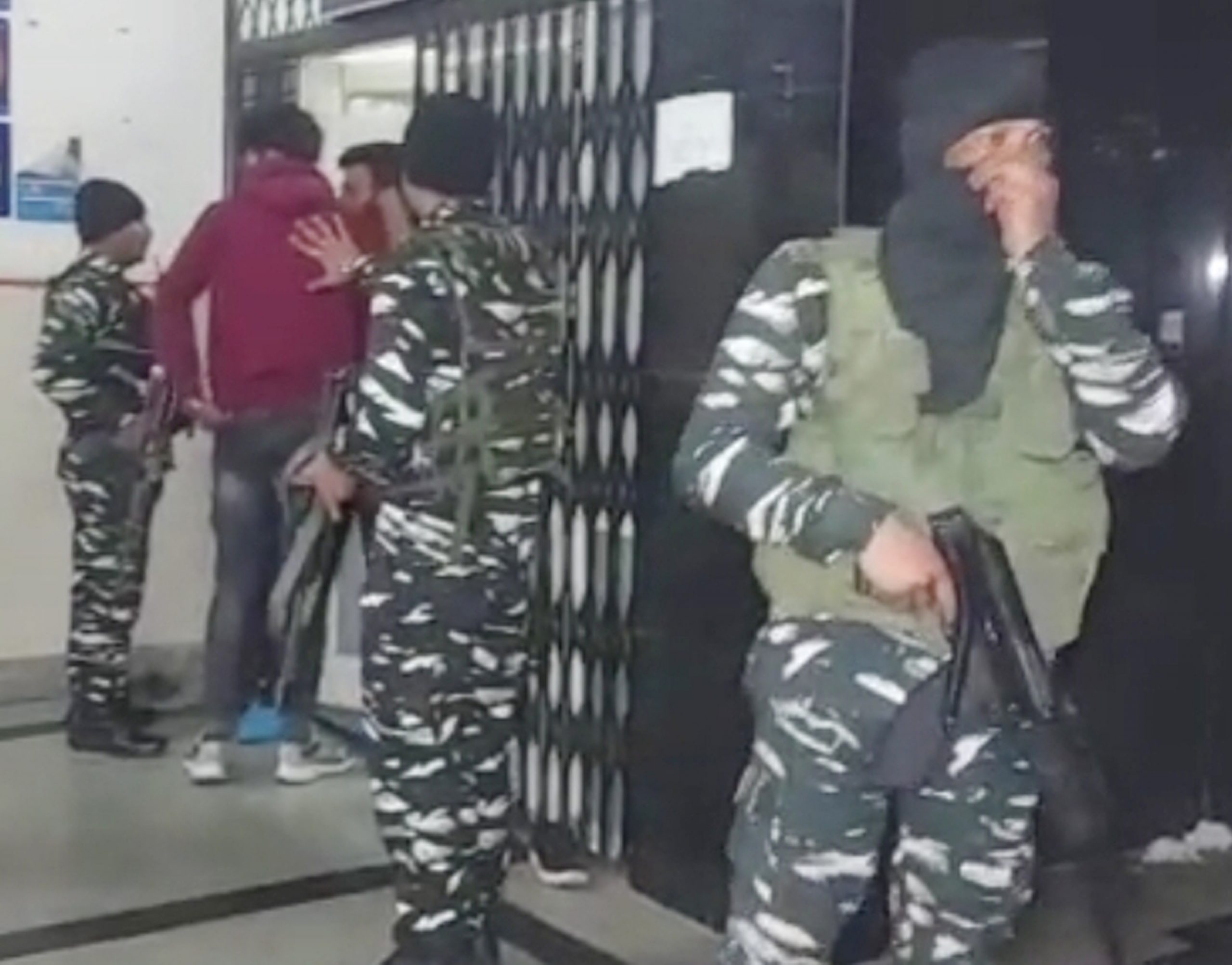 2 labourers from Nepal, Bihar injured in terror attack