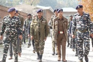 DG CRPF reviews preparedness of force in Kashmir
