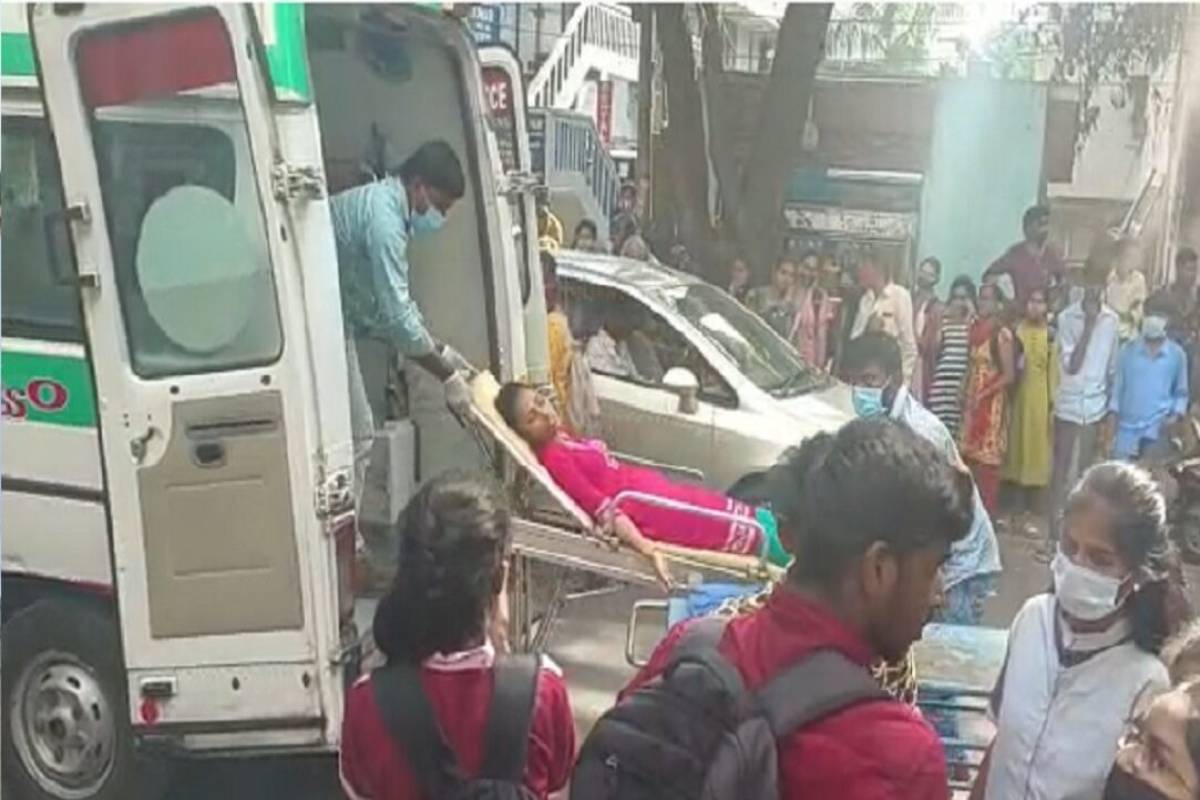 Over 30 Hyderabad college girls fall ill due to suspected gas leak