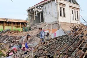 Indonesia: Earthquake in Cianjur kills 162 and injures hundreds