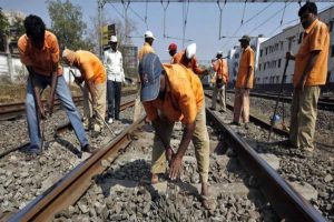 300 gangmen of Railways perished in train collisions while on duty