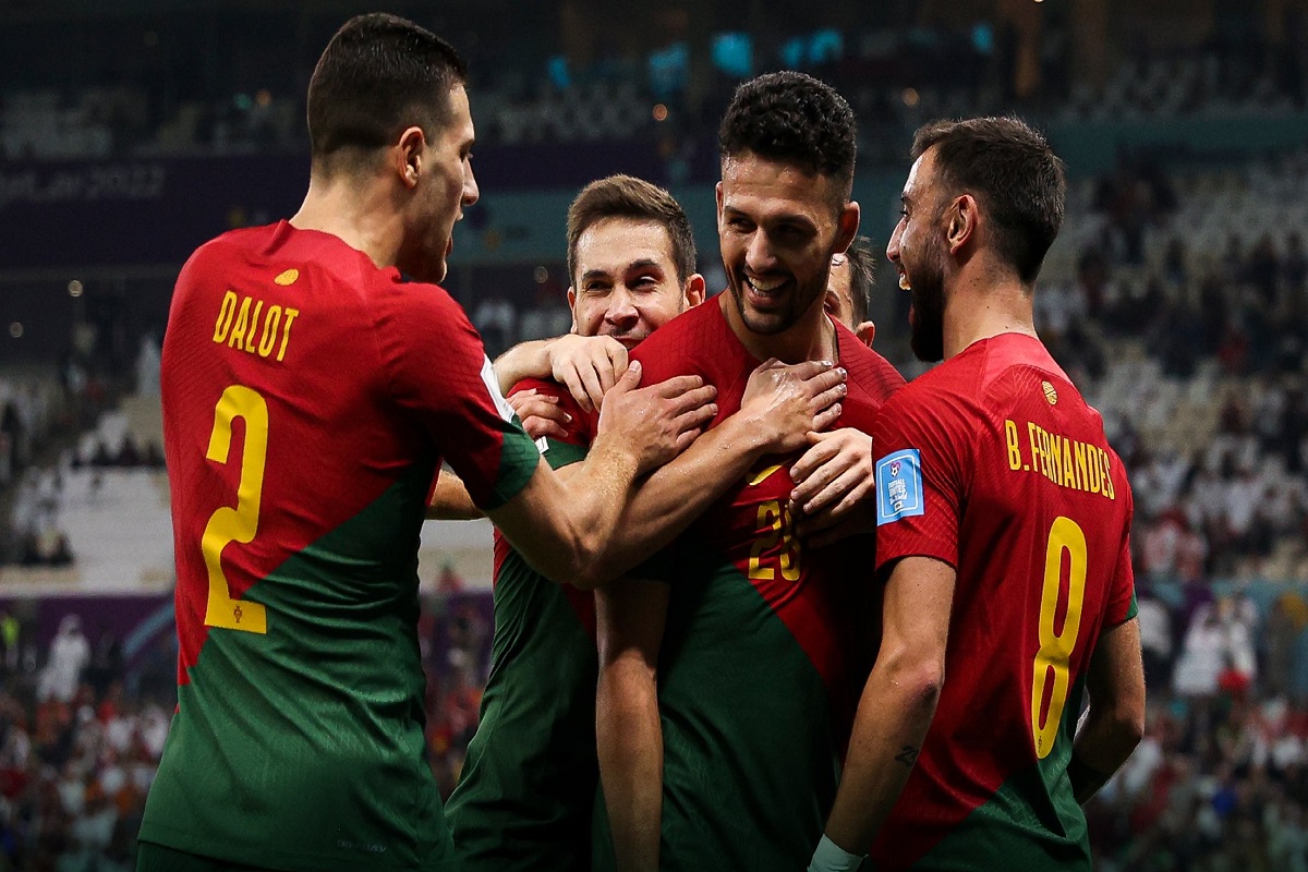 Surprise package Ramos notches hat-trick as Portugal rout Switzerland 6-1, reach quarters