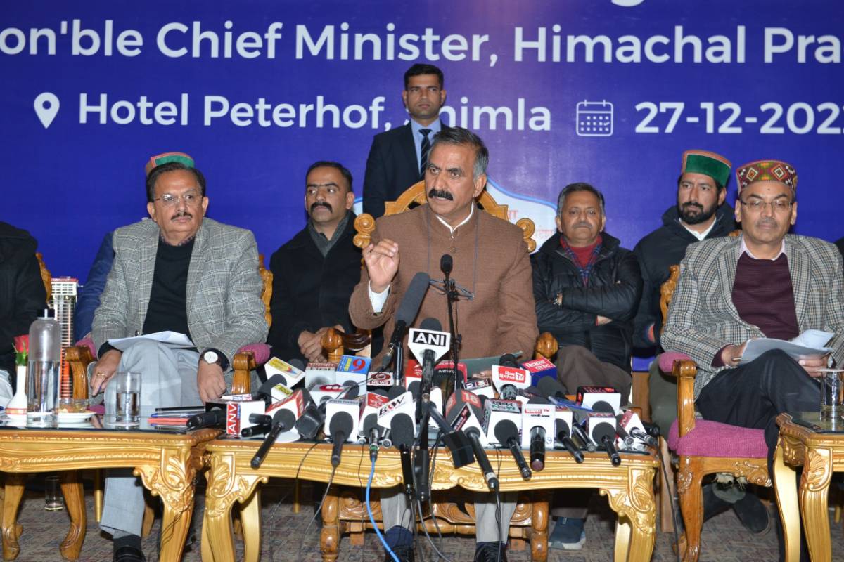 Himachal CM assures transparency in recruitments in 65 days