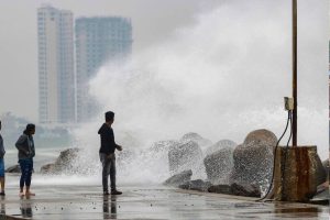 3 Tamil Nadu districts on red alert as cyclone ‘Mandous’ maintains severe intensity