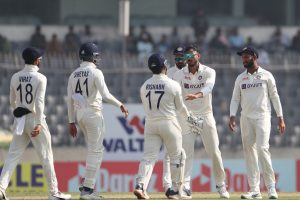 BAN vs IND, 2nd Test: Early strikes put visitors in command; Zakir, Litton take hosts to 71/4 (Lunch, Day 3)