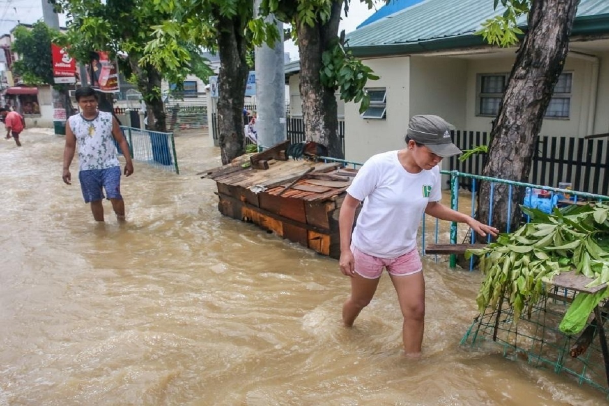 32 killed in Floods in Philippines
