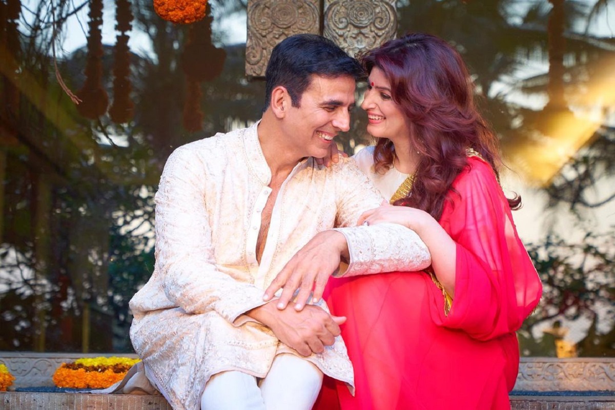 22 years of togetherness for Akshay and  Twinkle