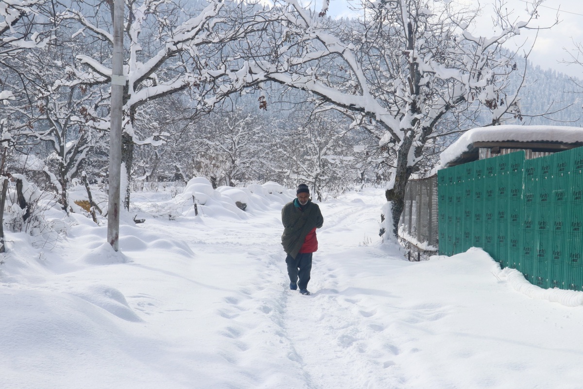Pahalgam coldest in J&K; Ladakh records subzero temperature