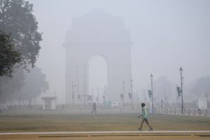 Slight respite from cold wave in Delhi with minimum temperature rising to 4.6 degrees Celsius