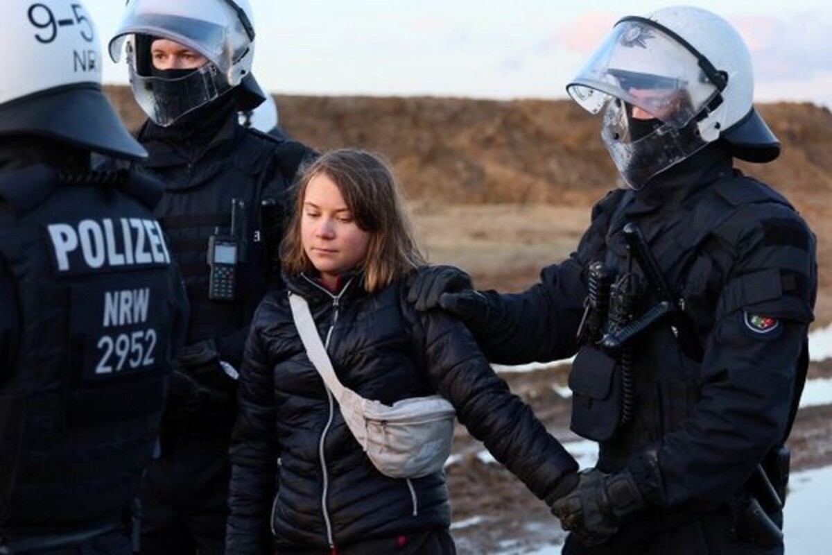 Greta Thunberg detained by police during climate protests in Germany
