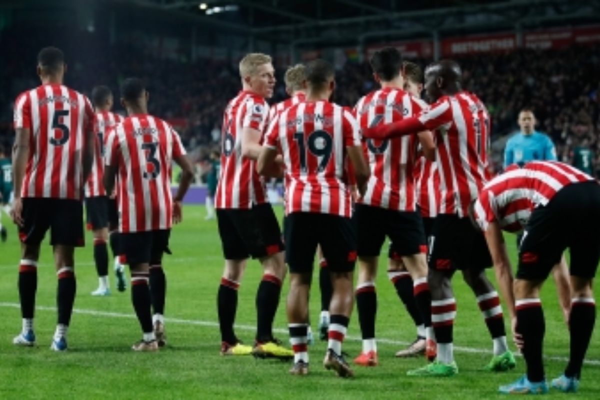 Premier League: Brentford up to seventh with historic win over Liverpool