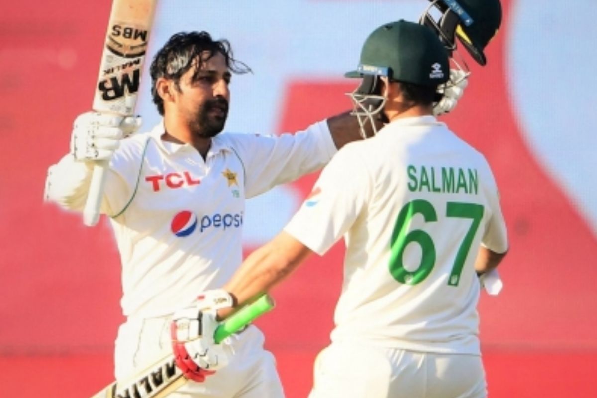 Sarfaraz guides Pakistan to draw against New Zealand in thrilling second Test