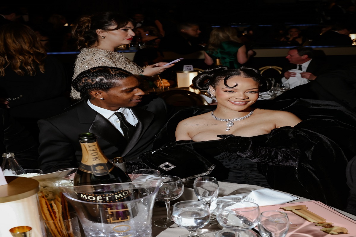 Golden Globe: Rihanna congratulates RRR team with flying kiss on historic win