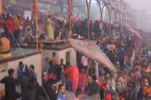 Makar Sankranti: Devotees take holy dip in Ganga in Varanasi