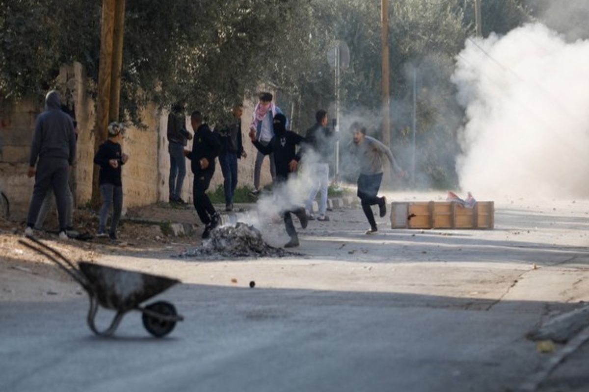 9 Palestinians killed by Israeli troops in Jenin clash, several injured