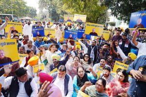 AAP Punjab leaders protest outside BJP office against Sisodia’s arrest