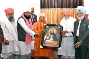 Yogi pays obeisance to Sant Ravidas on his 646th birth anniversary