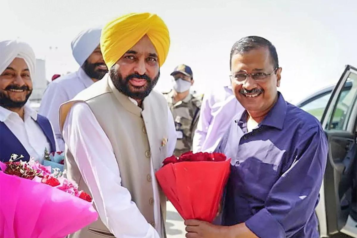 Kejriwal, Mann to start doorstep delivery of services in Ludhiana tomorrow