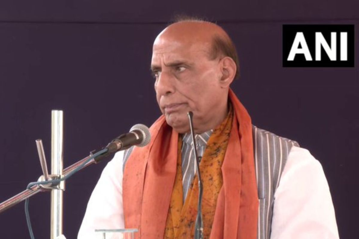 SP & Congress spreading rumours that Rajputs are angry with BJP: Rajnath Singh