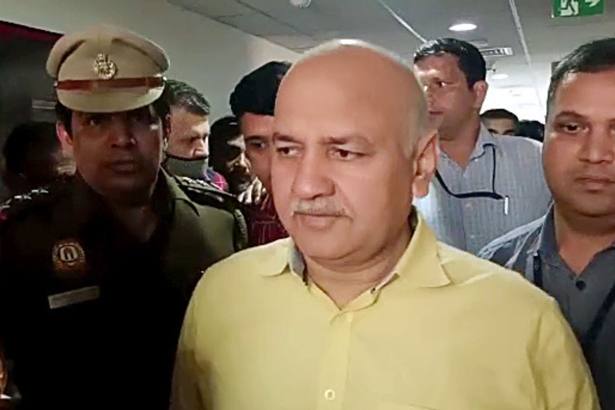 No relief to Manish Sisodia, draws blank from SC