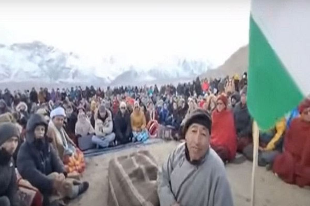 Ladakh: Reformist Sonam Wangchuk ends five-day hunger strike, but gets support for 6th Schedule demand