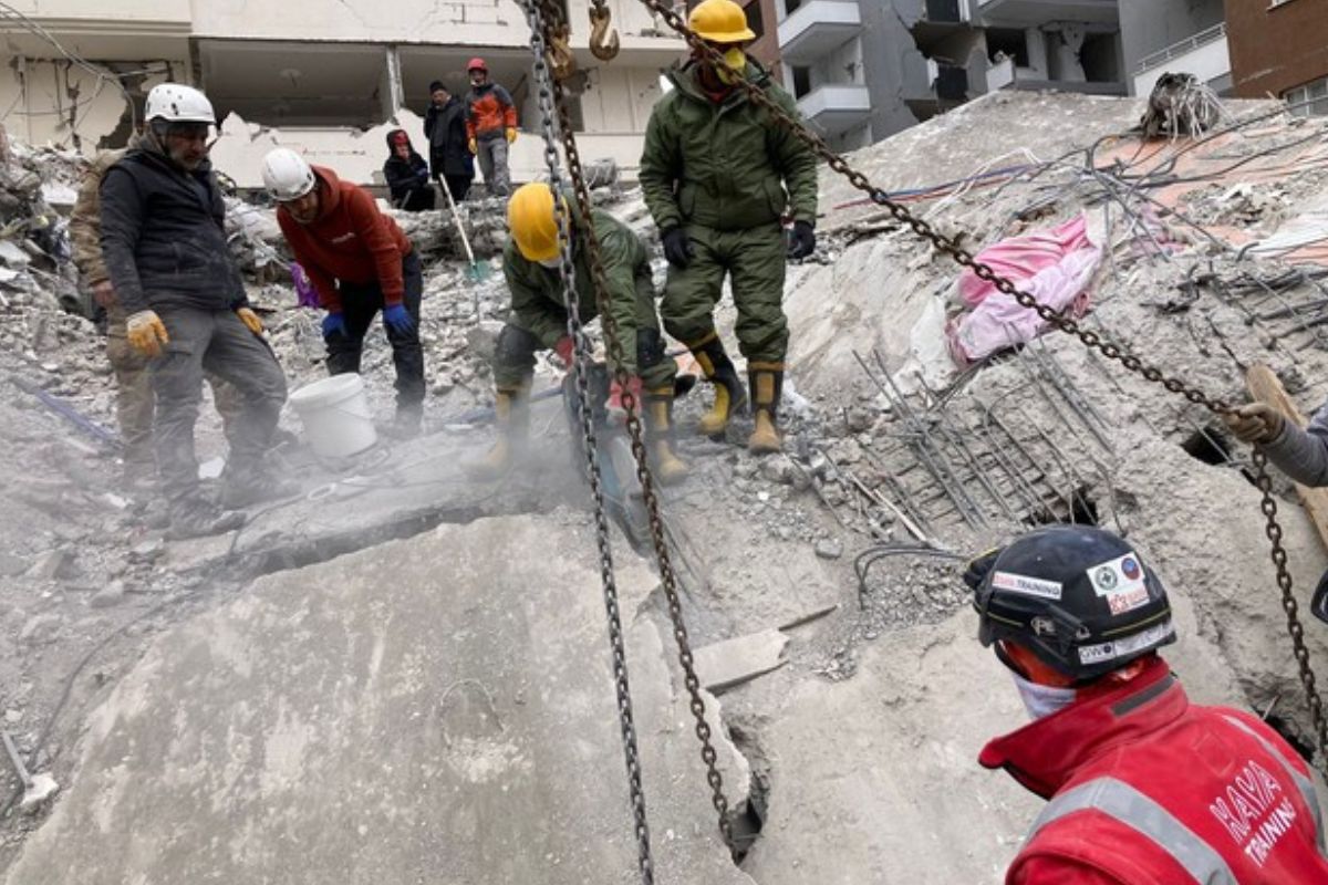 NDRF, Turkish Army rescue 8-year-old girl from earthquake-hit Turkey