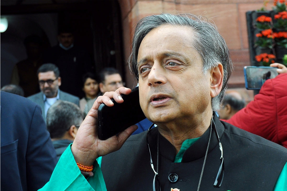 EC issues warning to Tharoor over ‘unverified charges’ against rival Rajeev Chandrasekhar