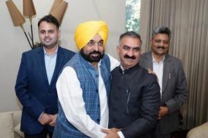 Mann flags proposed water cess on hydropower plants with Himachal CM