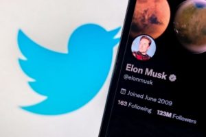 Elon Musk removes all legacy Blue ticks, allows some celebrities to retain