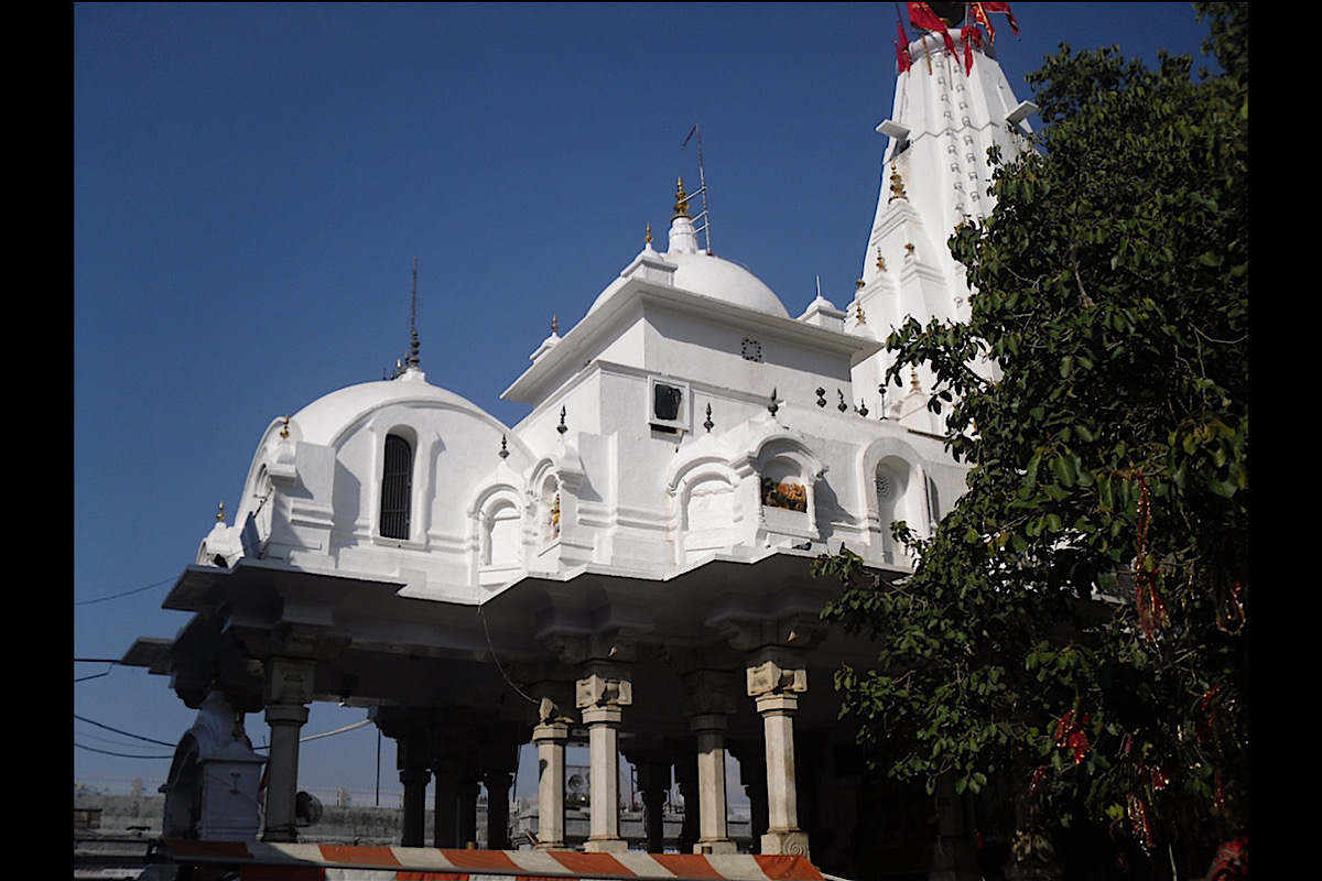 A big draw during Navratri, Brajeshwari Temple tells an fascinating story