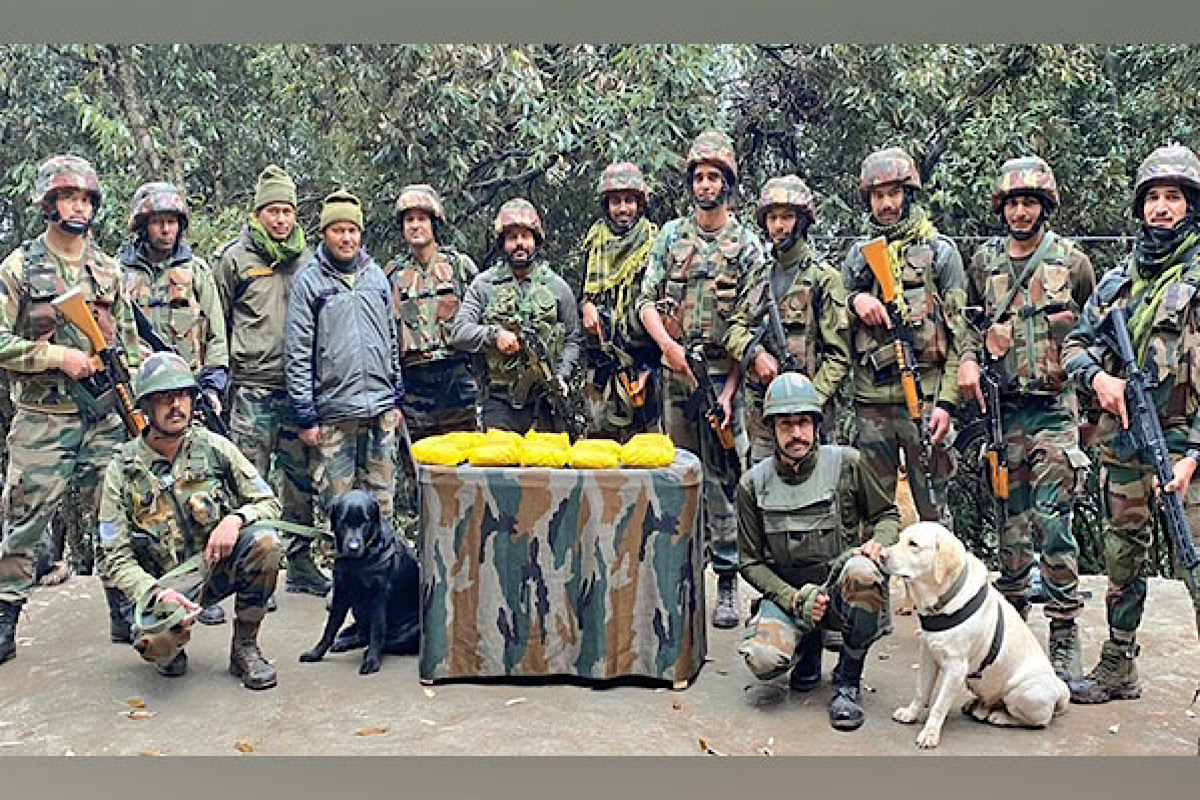 J-K: Army foils bid to smuggle narcotics near LoC in Poonch