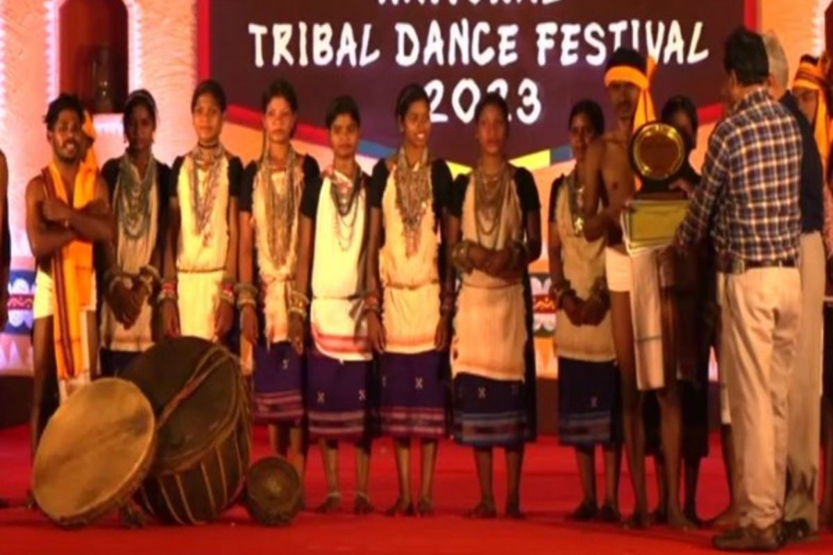 Tribal Artists from 8 states participate in National Tribal Dance Fest