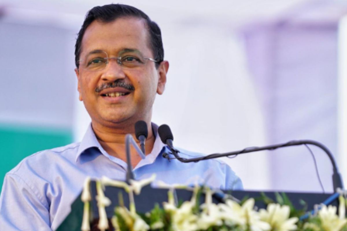 SC extends stays of trial court proceedings against Kejriwal in UP