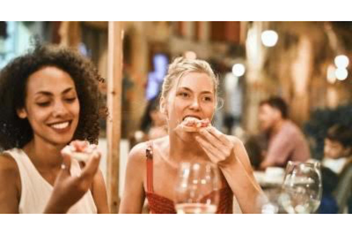 Women snack as much as men reveals report