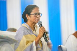 “If you speak against them, they send ED, CBI after you”: Mamata slams Centre at Kolkata sit-in
