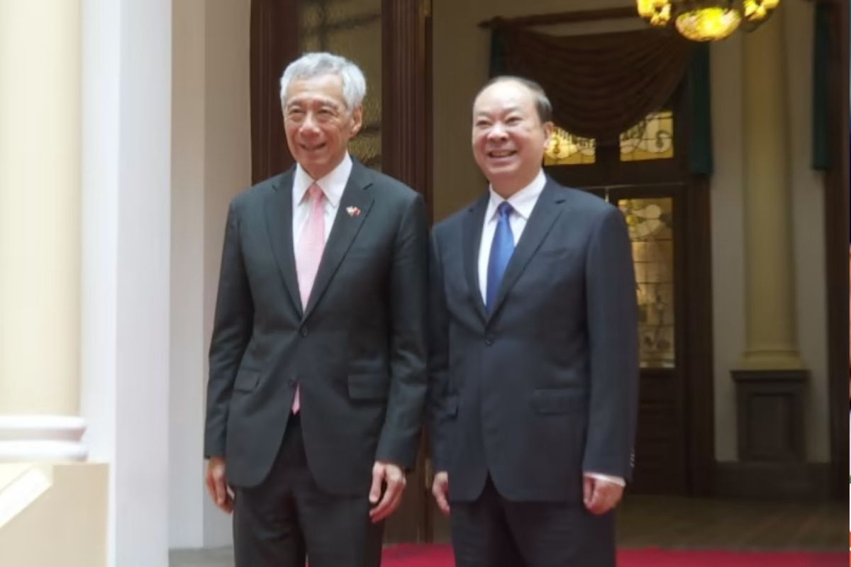Singapore’s PM Lee meets China’s Guangdong Provincial official Huang Kunming