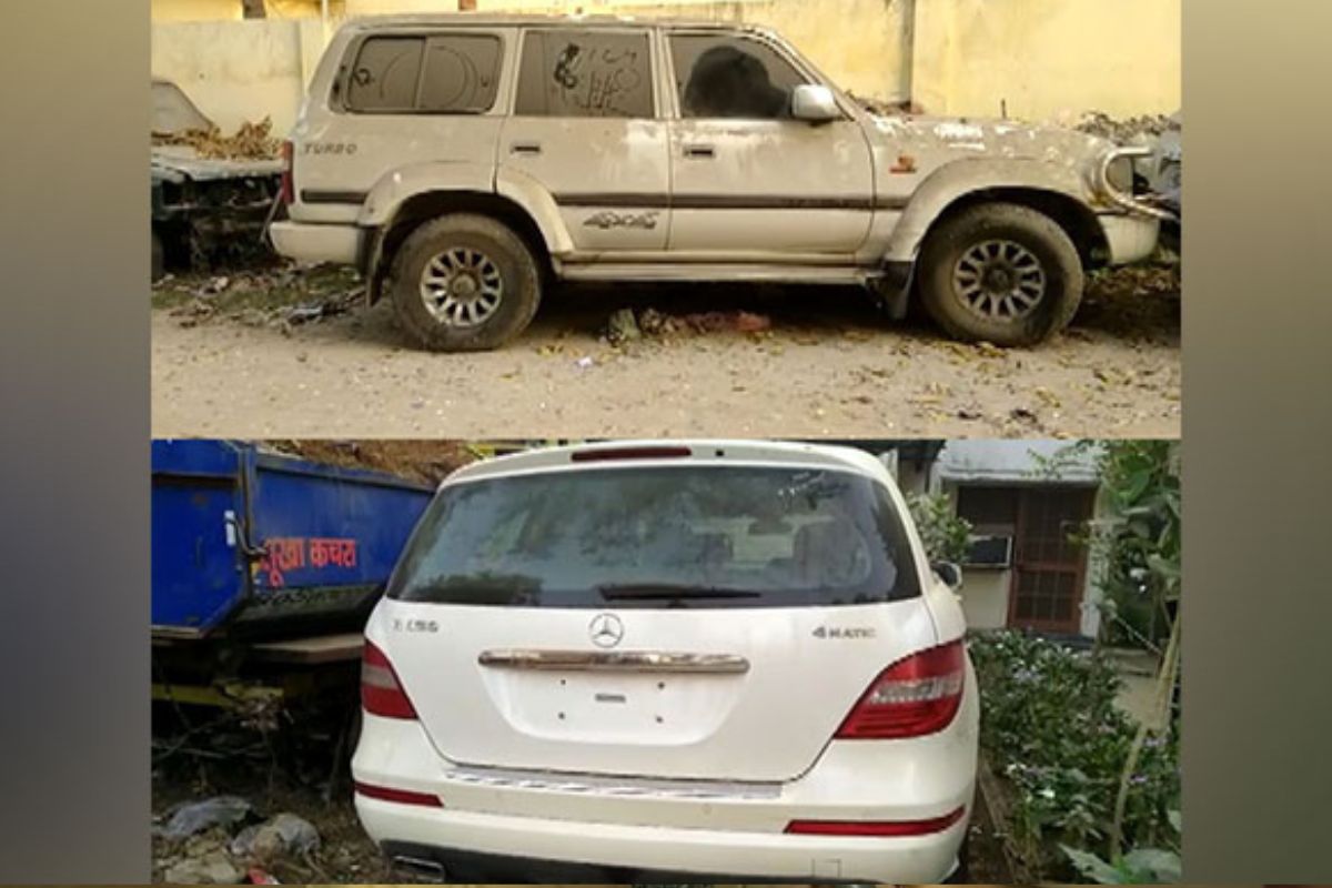 Prayagraj Police conducts raid on Atiq Ahmed’s residence in Lucknow, seizes two luxury cars