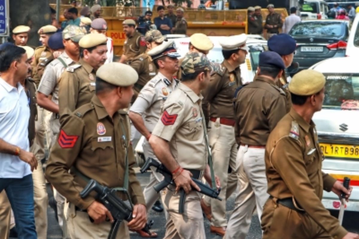 529 arrested in a crackdown on street crime in West Delhi