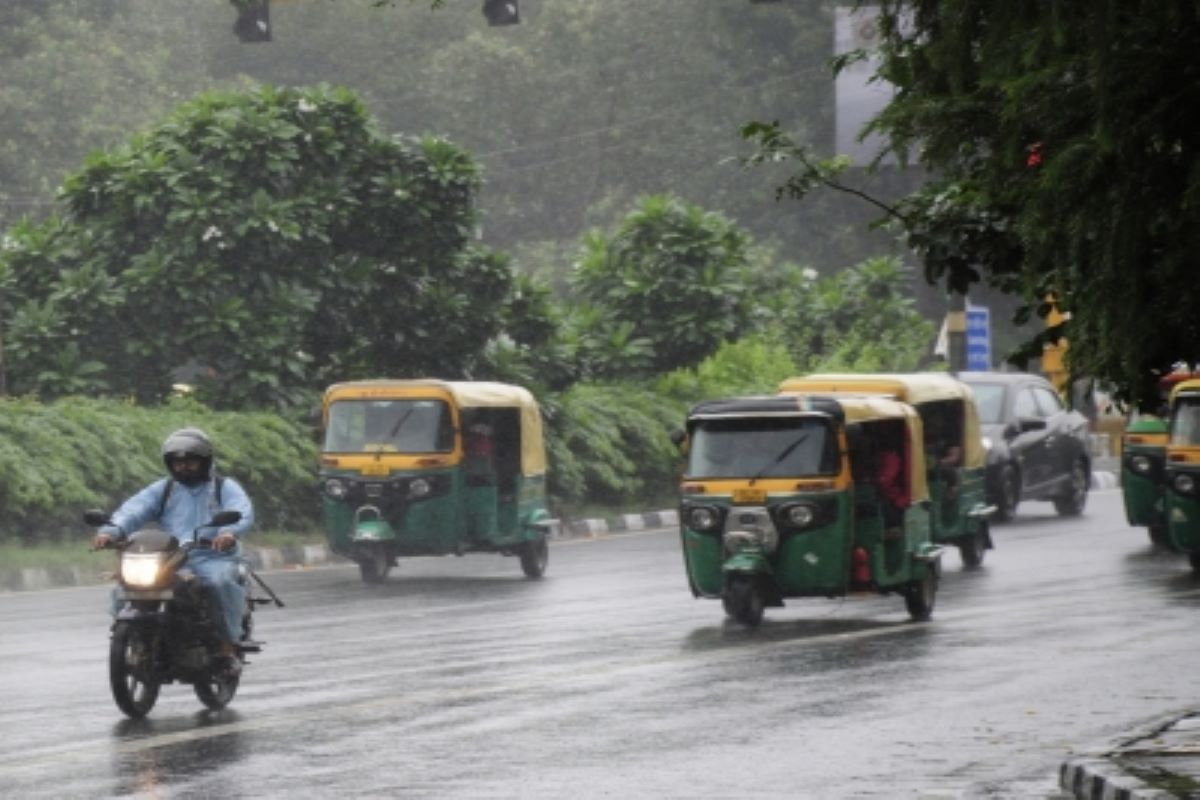 Rain, thunderstorm in NCR, parts of Delhi on Holi afternoon