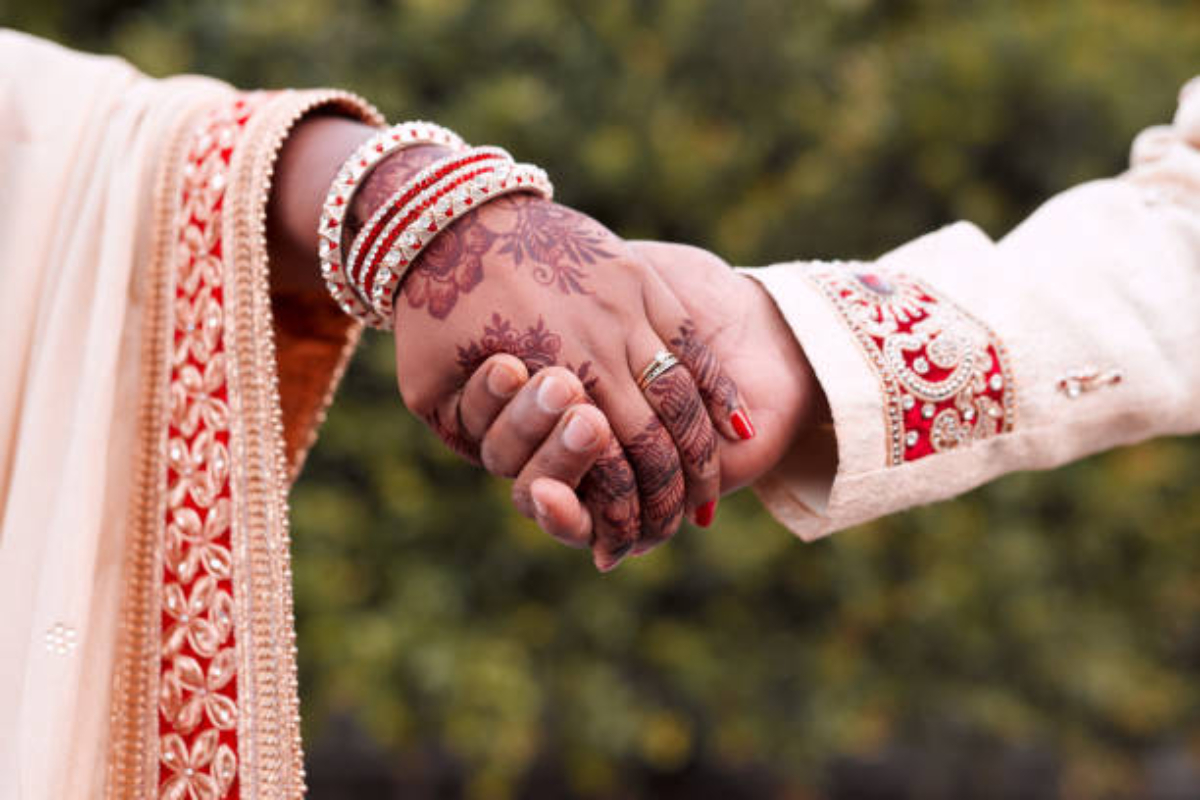 Muslim couple in Kerala remarries under Special Marriage Act to ...