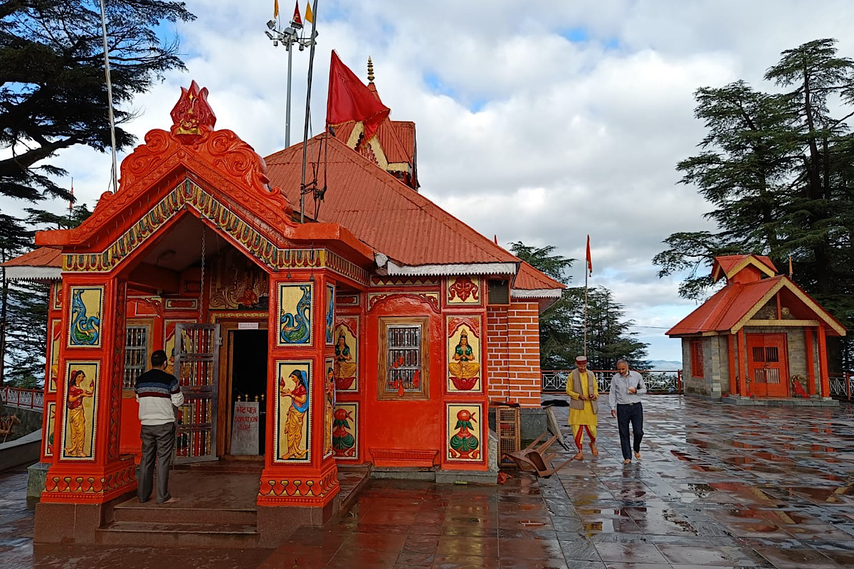 From 8054-ft height, this temple beacons devotees of Lord Hanuman