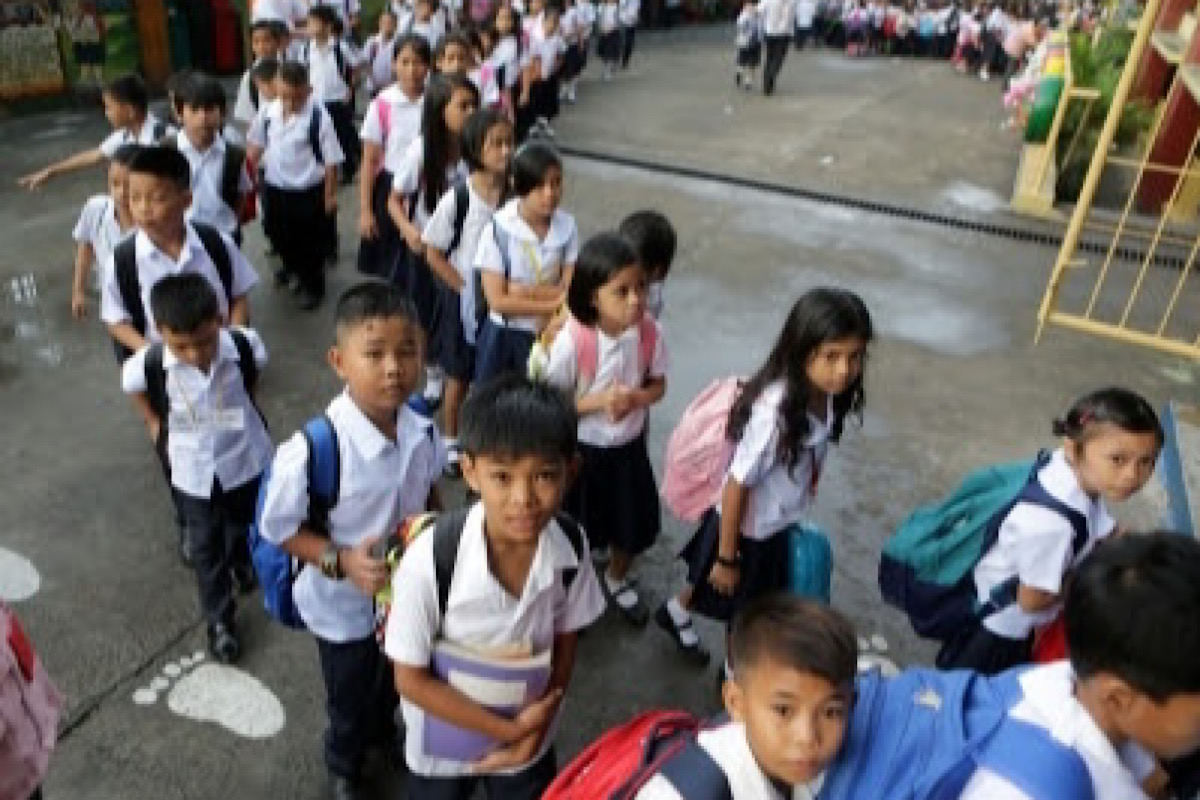 Philippine lawmaker calls for foreign language studies in basic education