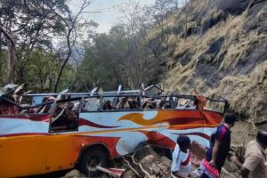 13 dead in Raigad bus accident; Amit Shah speaks to Maharashtra CM, dy CM